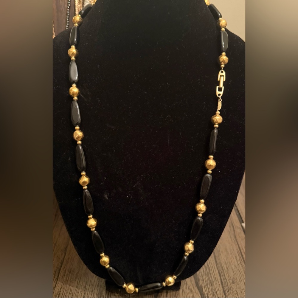 Napier Vintage necklace 1970s
